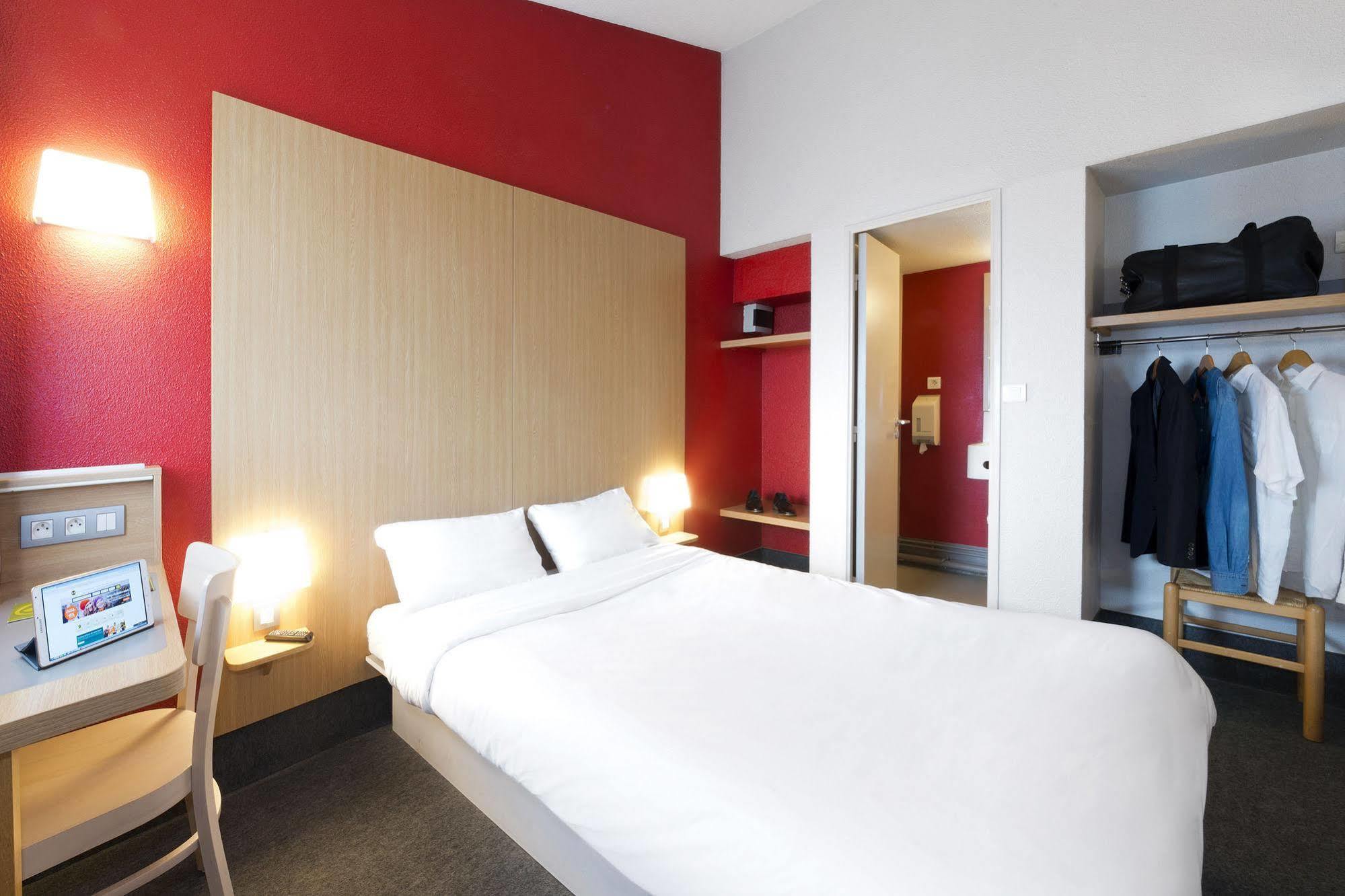 B&B Hotel Nantes Parc Expos La Chapelle Bagian luar foto